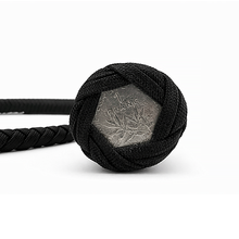 Charger l'image dans la galerie, Fouet "Old Money" Noir en paracorde