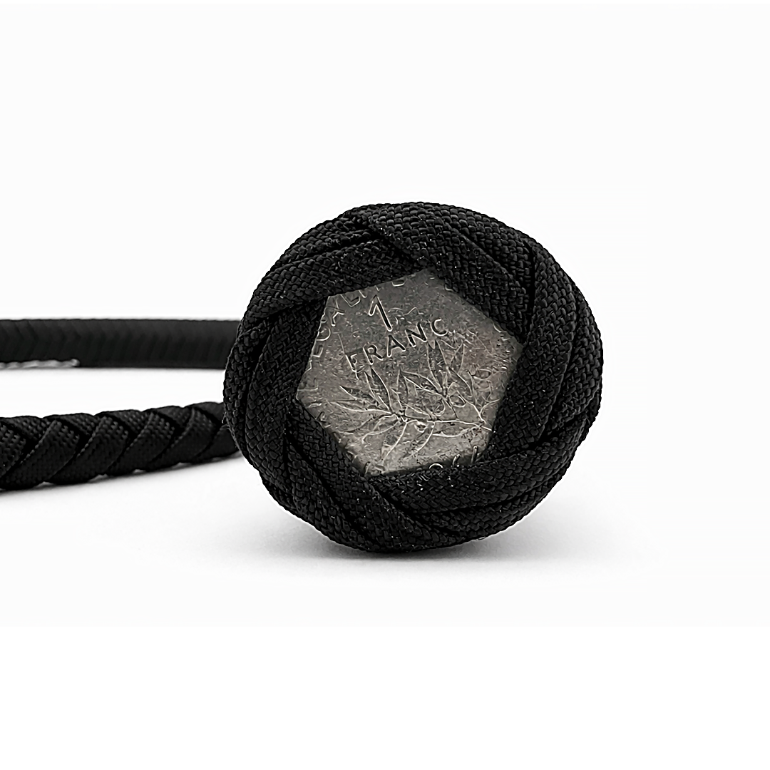 Fouet "Old Money" Noir en paracorde